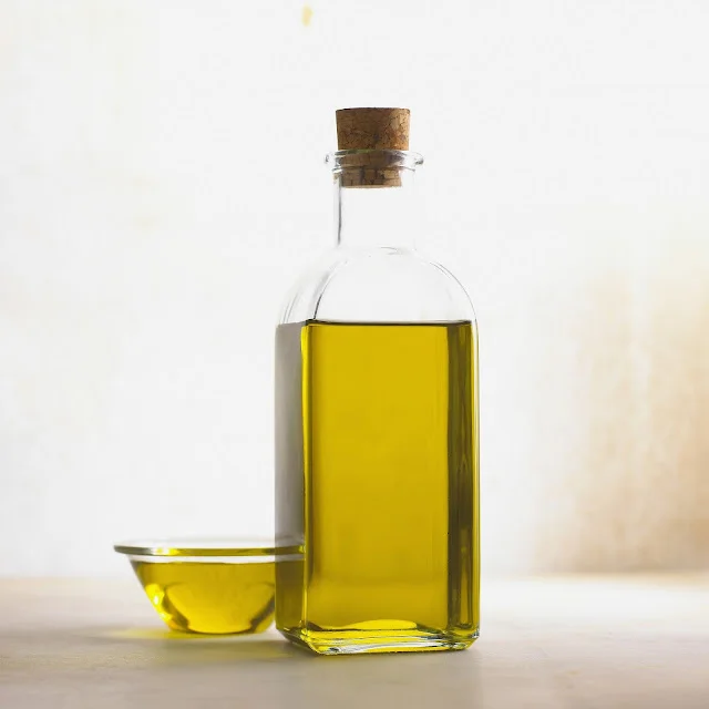 9 Advantages Of Drinking Olive Oil Toward the Beginning of the Day
