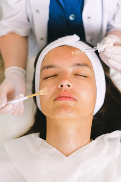 Dermaplaning With Oil: What Oil To Pick?